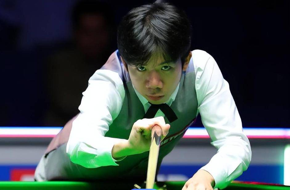 球员展开激 球员展开激