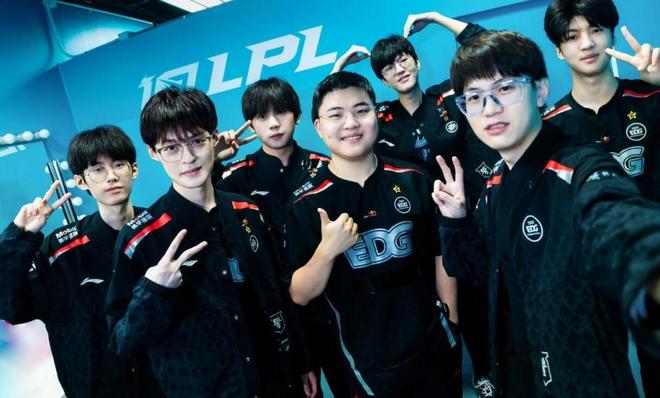 引入明确的 引入明确的