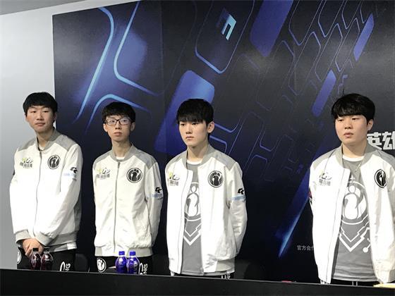 形成闭环 形成闭环